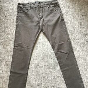 Men’s jeans by Liverpool